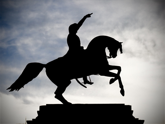 Monumento que mostramos en homenaje a los caballos criollos que utlizó San Martin en sus campaña libertadora de América.