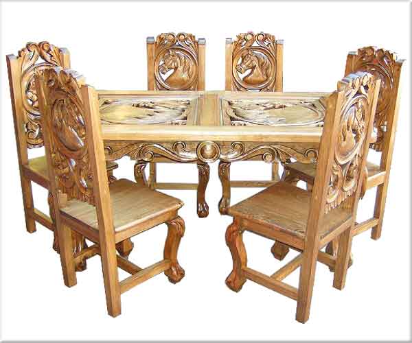 mesa de comedor y sillas talladas con caballos
